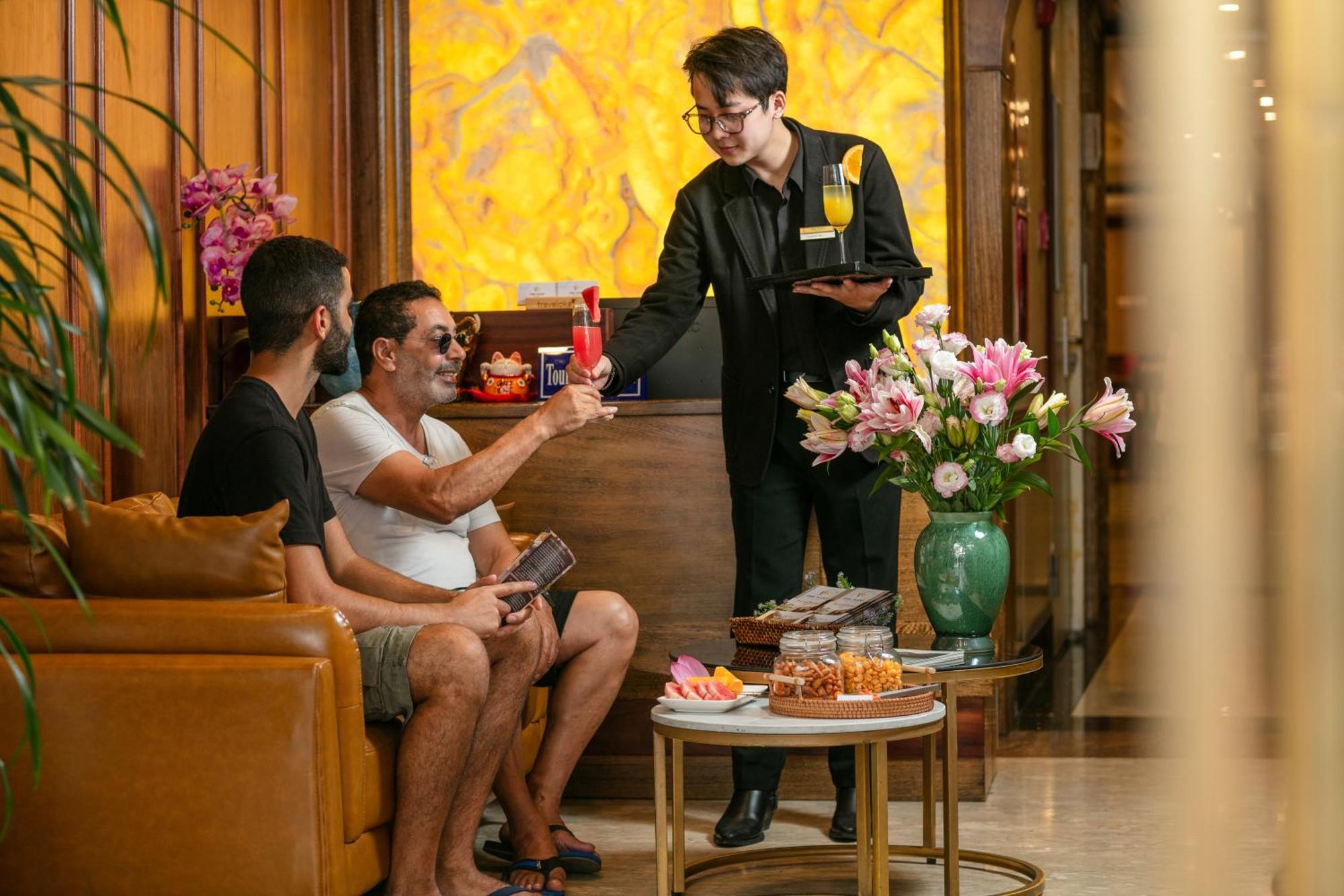 The West Hotel & Spa Hanoi Exterior photo